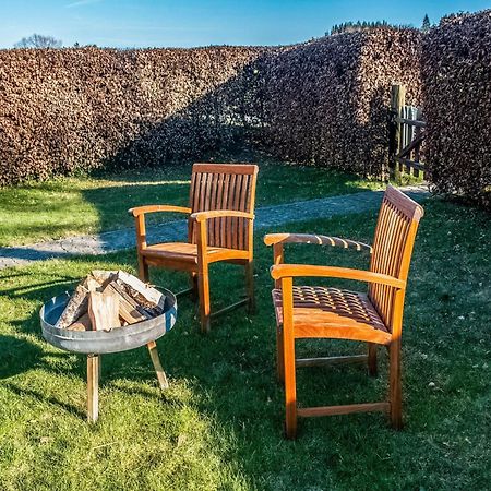 Pretty Farmhouse In Houffalize With Courtyard Buitenkant foto